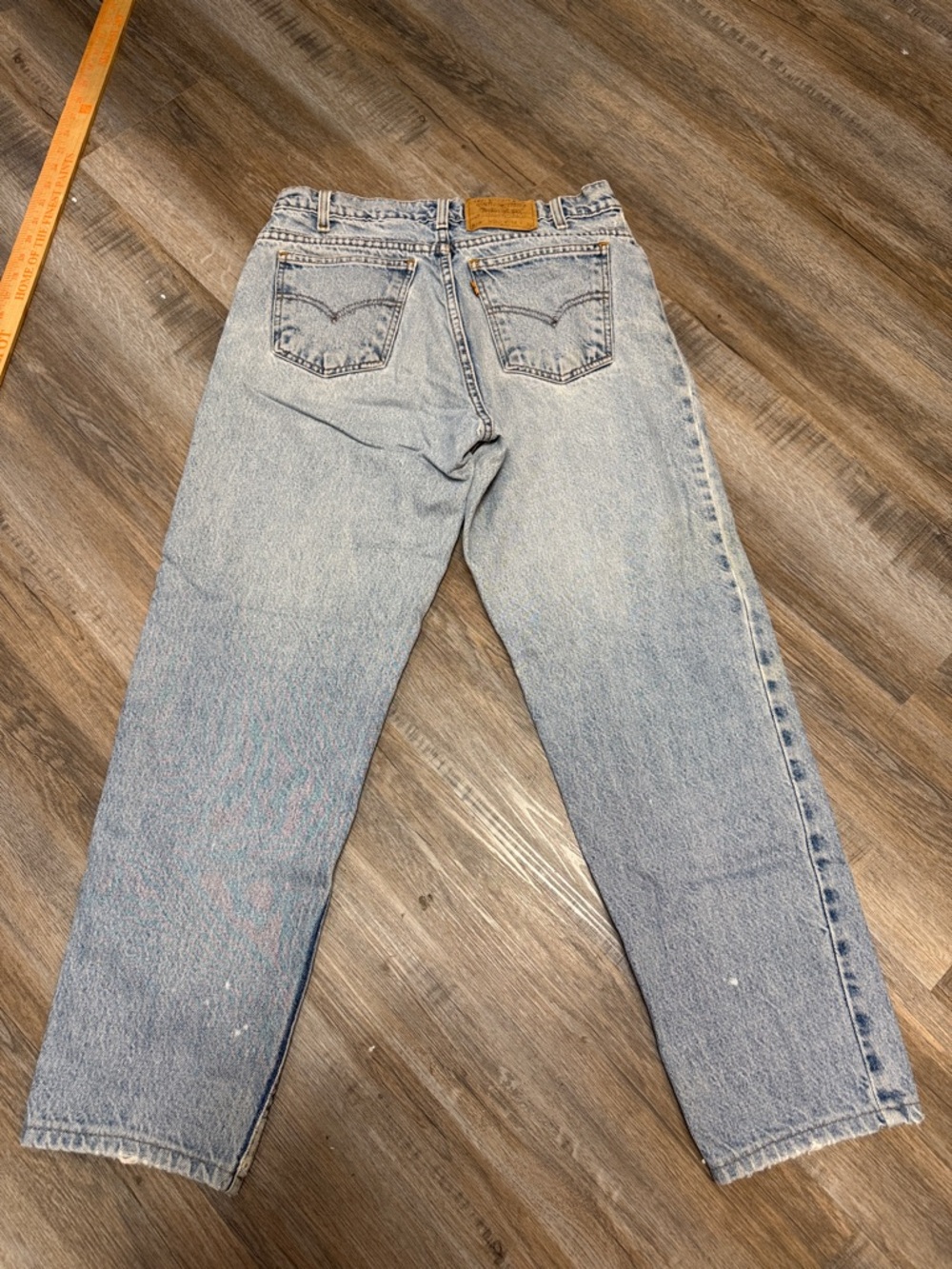 Levi’s 550 Classic Light Wash Men’s Jeans - Casual Straight Fit 32x30 - Picture 6 of 6